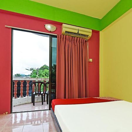 Oyo 90565 Teresek View Motel Kuala Tahan Eksteriør billede