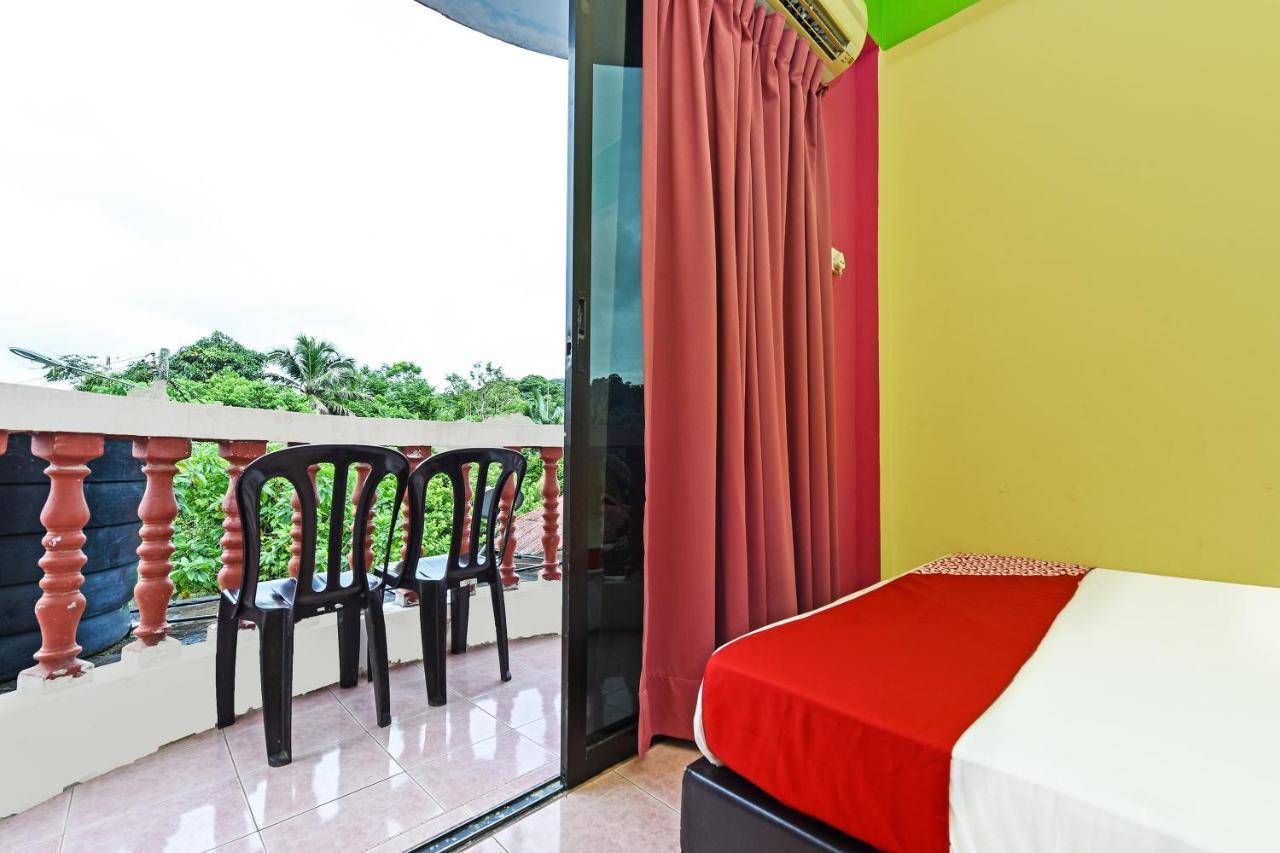 Oyo 90565 Teresek View Motel Kuala Tahan Eksteriør billede