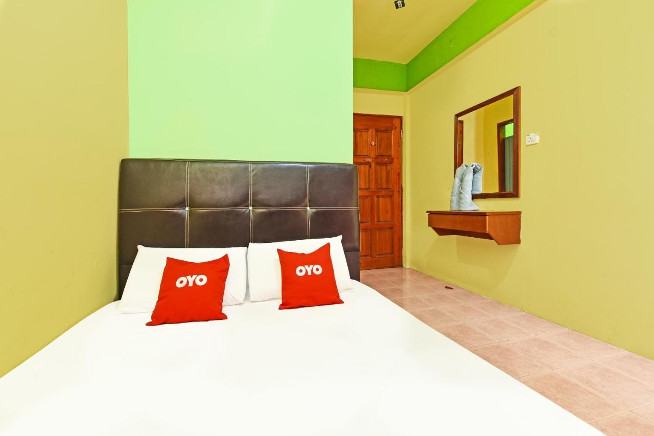 Oyo 90565 Teresek View Motel Kuala Tahan Eksteriør billede